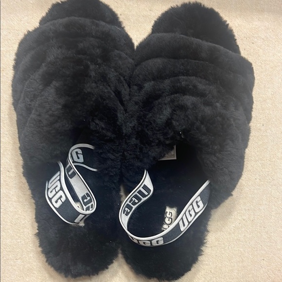UGG Black Fluffy Slides - Picture 1 of 3